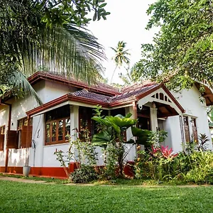 Colonial Habitación en casa particular Kandy