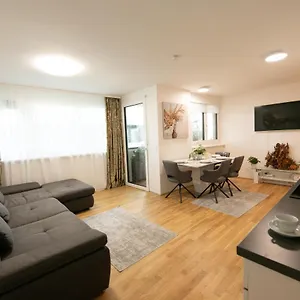 Apartament Schoenes Living Am Donauufer, Wiedeń