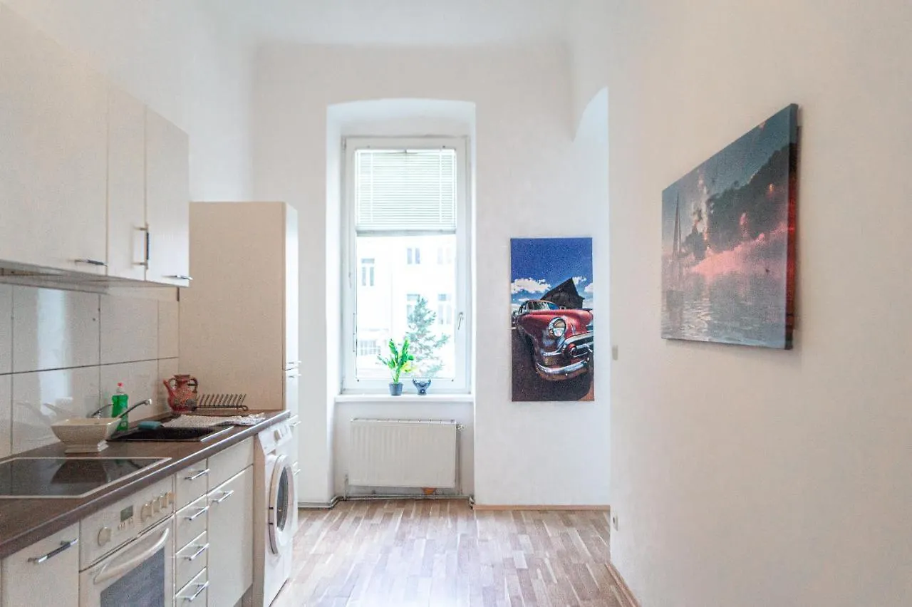 Apartament Pleasant 3Br Shared Apartment- Ideal For Longstays Wiedeń
