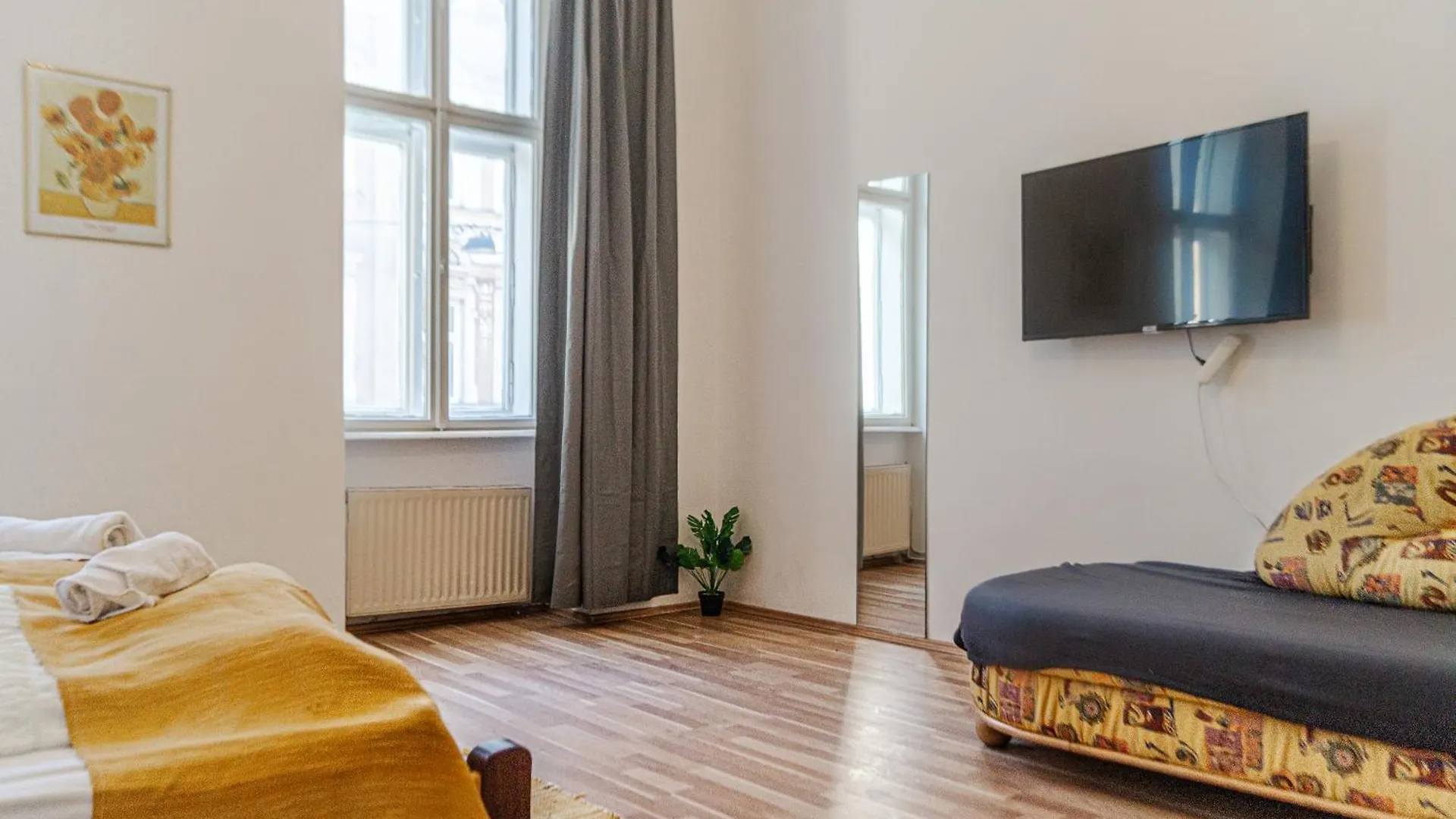 Pleasant 3Br Shared Apartment- Ideal For Longstays Wiedeń Apartament